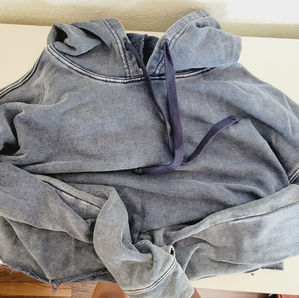 Distressed Cropped Sweater